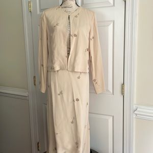 Sandra king 100% silk skirt suit